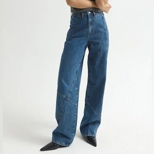 NWT DALA Denim ANGLE STARCH JEANS - 25